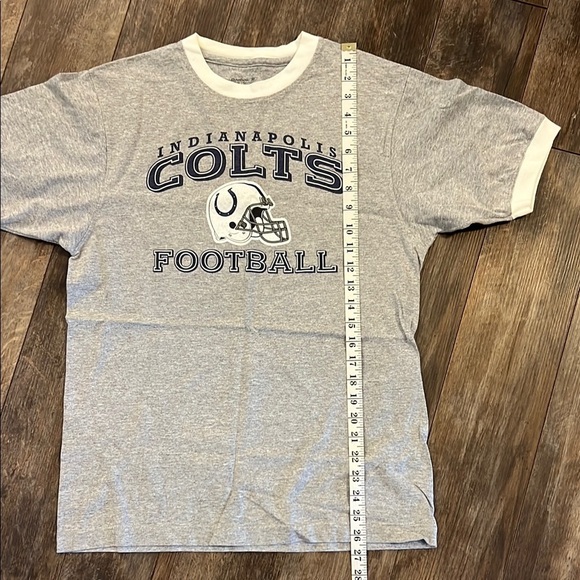 Reebok Colts- Gray Crew Neck Short Sleeve T-Shirt - Picture 9 of 10